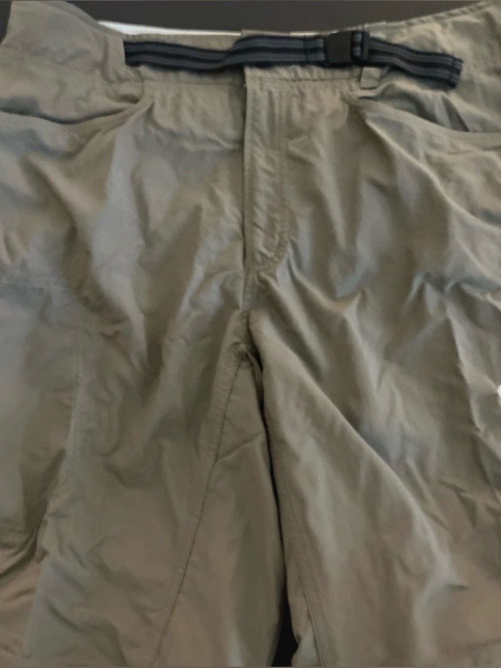 Mountain hardware men’s convertible, hiking pants size 36 waist